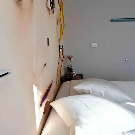 Symphonia Bed & Breakfast Bruges