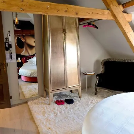 Symphonia Bed and Breakfast 5*