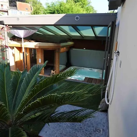 Symphonia Bed and Breakfast 5*